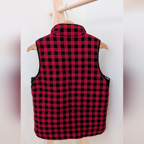 Madewell Buffalo Plaid Puffer Sherpa Lined Collared Vest In Red/Black - Picture 6 of 8